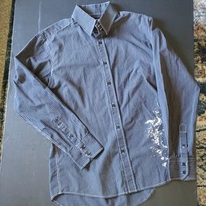Red Level Nine button down shirt